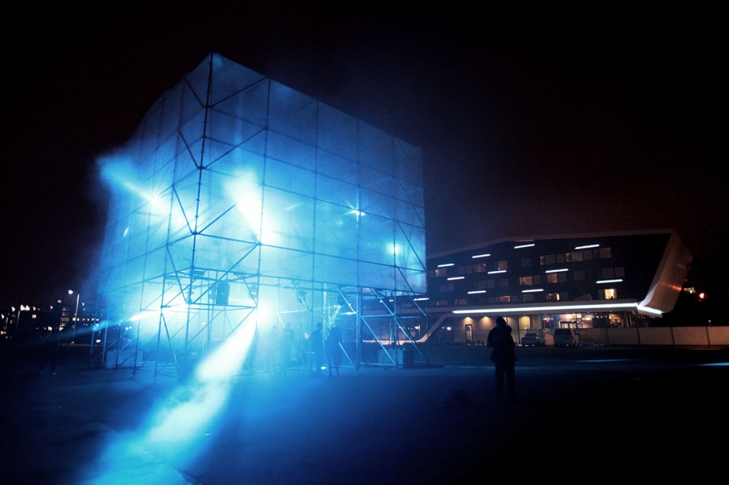Tesseract installation &copy; 1024 architecture