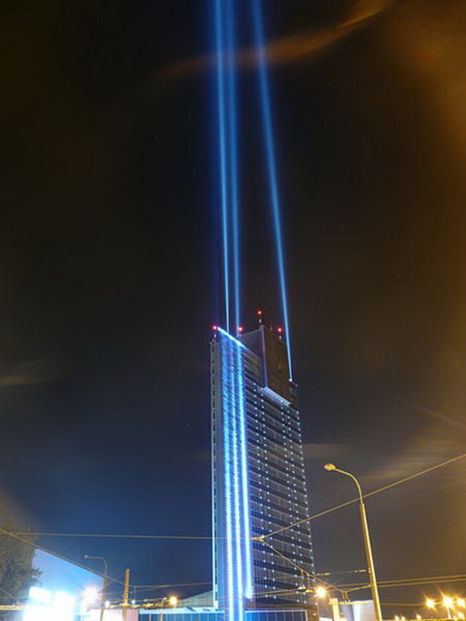 ebc_leaderlight_12_40472