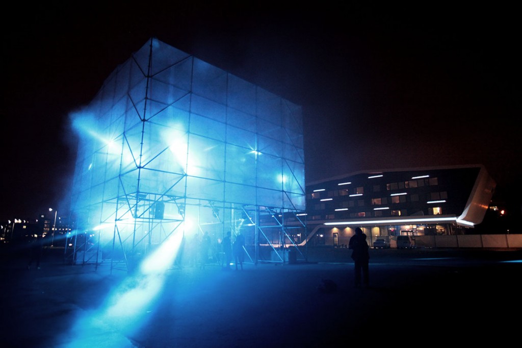 Tesseract installation © 1024 architecture